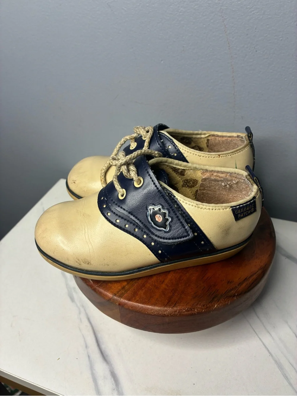 Cabbage Patch Kids Cream Navy Oxford Shoes Size 8D Collectible